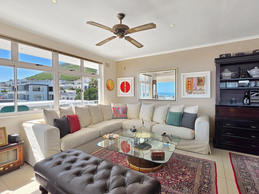 2 Bedroom Property for Sale in Sea Point Western Cape